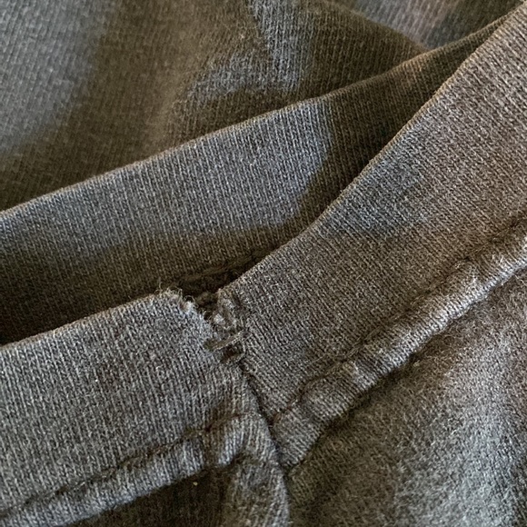 Vintage AC/DC Lightning Bolt Graphic Tshirt - Picture 10 of 10